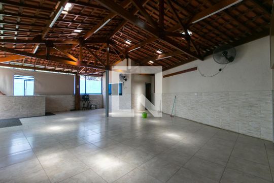 Salão de Festas de casa de condomínio para alugar com 3 quartos, 109m² em Vila Carmosina, São Paulo