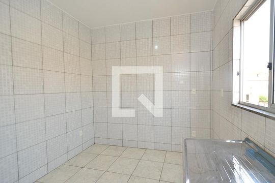 Cozinha de apartamento para alugar com 2 quartos, 56m² em Vera Cruz, Belo Horizonte