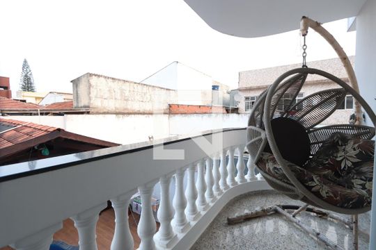 Varanda da Suíte de casa à venda com 4 quartos, 350m² em Chácara Mafalda, São Paulo