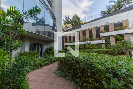 Área comum de apartamento à venda com 1 quarto, 50m² em Melville Empresarial I E Ii, Barueri