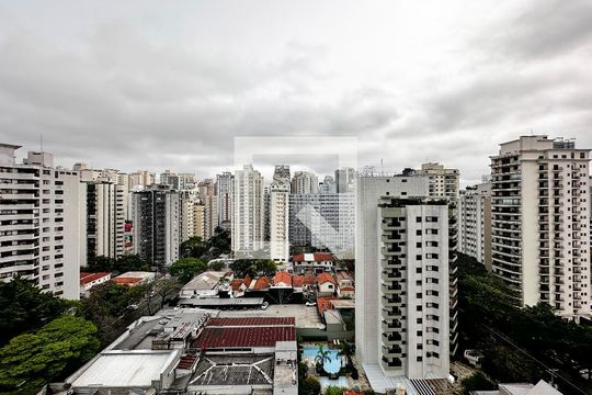 Vista de apartamento à venda com 4 quartos, 210m² em Campo Belo, São Paulo