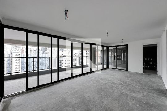 Apartamento à venda com 4 quartos, 210m² em Campo Belo, São Paulo