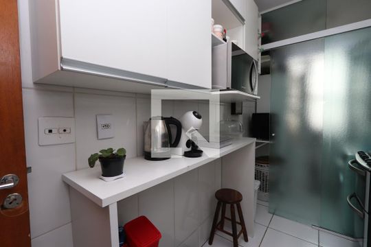 Cozinha de apartamento à venda com 3 quartos, 70m² em Vila Graciosa, São Paulo