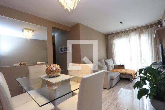 Sala de apartamento à venda com 3 quartos, 70m² em Vila Graciosa, São Paulo