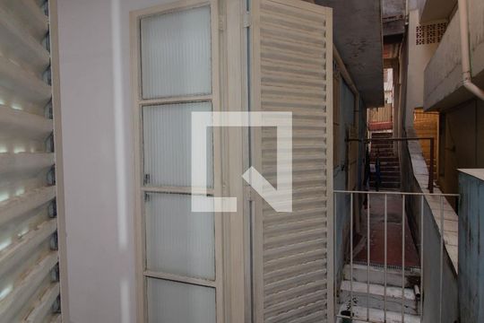 Varanda Quarto 2 de casa para alugar com 2 quartos, 90m² em Vila Iório, São Paulo