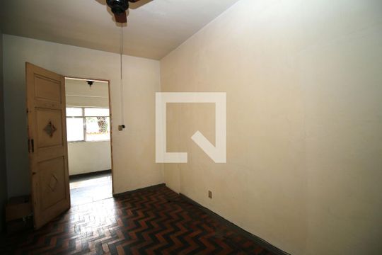Casa para alugar com 1 quarto, 48m² em Brás de Pina, Rio de Janeiro