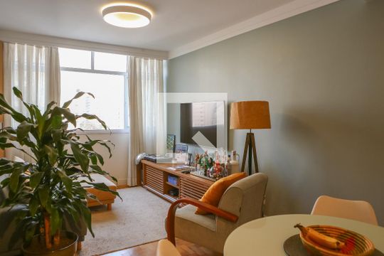 Sala de apartamento para alugar com 2 quartos, 75m² em Perdizes, São Paulo