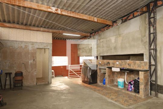 Área de Serviço de casa à venda com 7 quartos, 185m² em Parque Guarani, São Paulo
