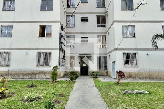 Entrada de apartamento à venda com 2 quartos, 50m² em Anil, Rio de Janeiro