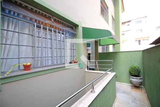 Área comum de apartamento para alugar com 2 quartos, 98m² em Serra, Belo Horizonte