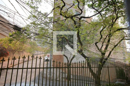 Vista Quarto 2 de apartamento para alugar com 2 quartos, 98m² em Serra, Belo Horizonte