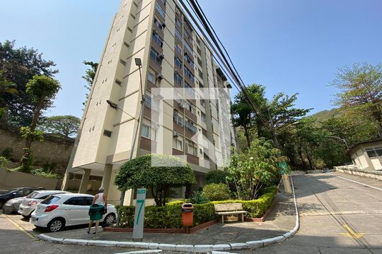 Fachada do bloco de apartamento à venda com 2 quartos, 73m² em Rocha, Rio de Janeiro