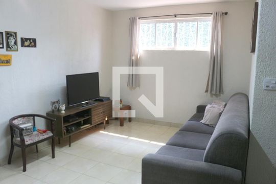 Casa à venda com 3 quartos, 120m² em Fundação, São Caetano do Sul