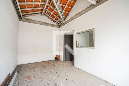 Garagem de casa à venda com 3 quartos, 160m² em Parque São Jorge, São Paulo