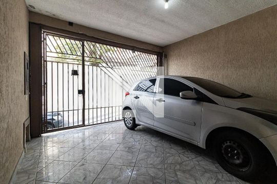 Garagem de casa à venda com 3 quartos, 180m² em Sacomã, São Paulo