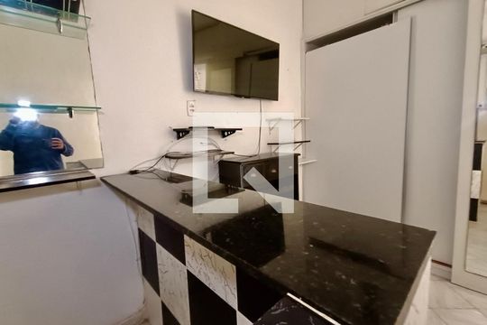 Cozinha americana de kitnet/studio à venda com 1 quarto, 30m² em Copacabana, Rio de Janeiro