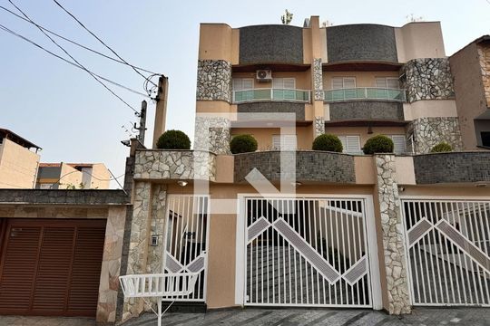 Fachada de apartamento à venda com 3 quartos, 160m² em Santa Maria, Santo André