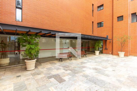 Área comum de apartamento à venda com 2 quartos, 71m² em Vila Hamburguesa, São Paulo