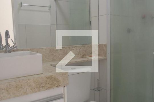 Banheiro de apartamento para alugar com 2 quartos, 51m² em Cabula Vi, Salvador