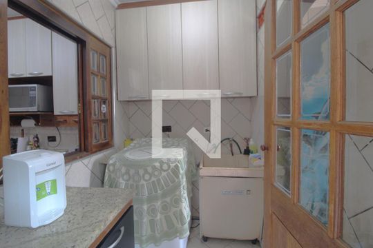 Lavanderia de casa para alugar com 3 quartos, 300m² em Jardim Ipanema (zona Sul), São Paulo