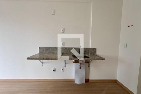 Studio de kitnet/studio para alugar com 1 quarto, 25m² em Pinheiros, São Paulo