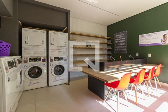 Área comum - Lavanderia de apartamento à venda com 1 quarto, 28m² em Vila Madalena, São Paulo