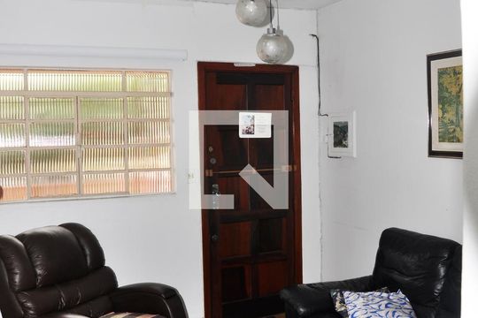 Detalhes - Sala de casa à venda com 2 quartos, 88m² em Jardim Sonia, São Paulo