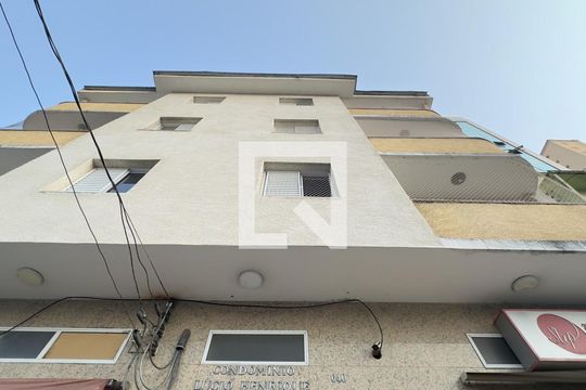 Fachada de apartamento para alugar com 1 quarto, 40m² em Ipiranga, São Paulo