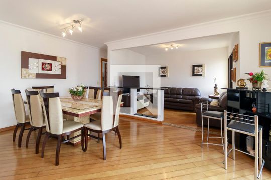 Apartamento para alugar com 3 quartos, 120m² em Cidade Monções, São Paulo
