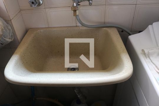 Área de Serviço de apartamento à venda com 2 quartos, 80m² em Cerâmica, São Caetano do Sul