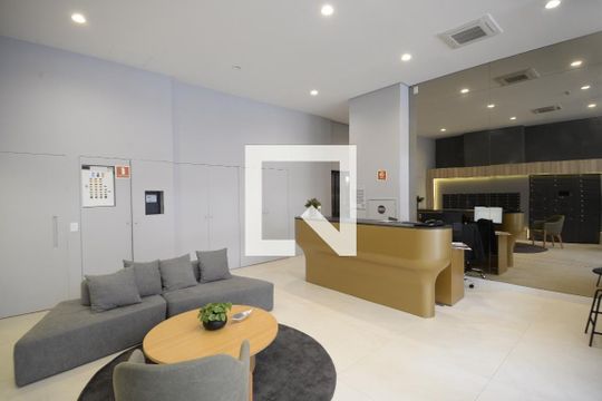 Hall de entrada de kitnet/studio para alugar com 1 quarto, 30m² em Ipiranga, São Paulo