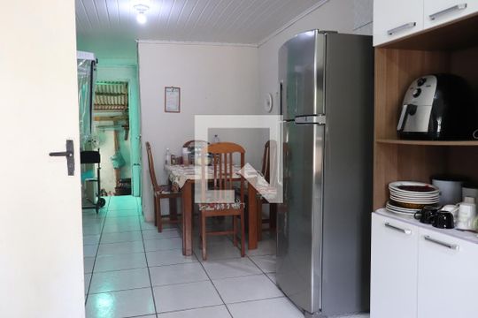 Cozinha de casa à venda com 2 quartos, 160m² em Feitoria, São Leopoldo
