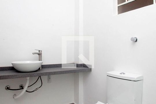 Banheiro Quarto 1 Suíte de apartamento à venda com 3 quartos, 121m² em Santana, Porto Alegre