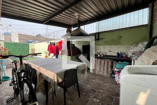 Área de Serviço de casa à venda com 5 quartos, 370m² em Jardim Maria Luiza, São Paulo