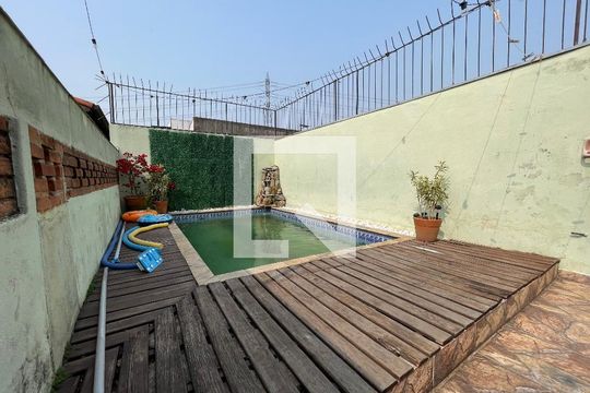 Piscina de casa à venda com 5 quartos, 370m² em Jardim Maria Luiza, São Paulo