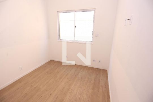 Quarto 1 de apartamento à venda com 2 quartos, 33m² em Samambaia Norte (samambaia), Brasília