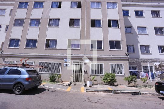 Fachada de apartamento à venda com 2 quartos, 33m² em Samambaia Norte (samambaia), Brasília