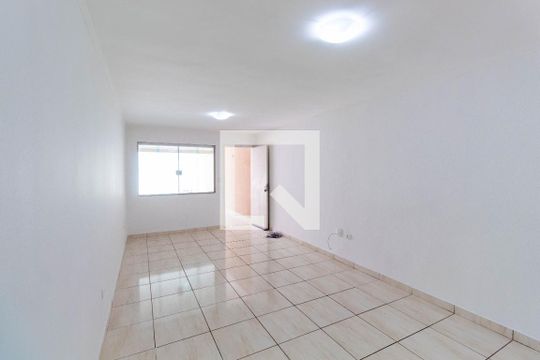 Casa à venda com 3 quartos, 102m² em Vila Ré, São Paulo