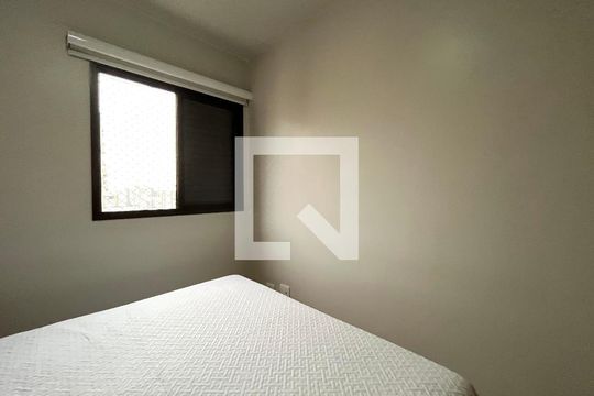 Quarto 1 de apartamento para alugar com 2 quartos, 60m² em Saúde, São Paulo