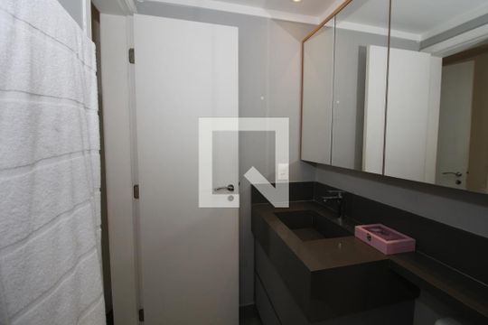Banheiro da Suíte de apartamento para alugar com 2 quartos, 50m² em Tatuapé, São Paulo