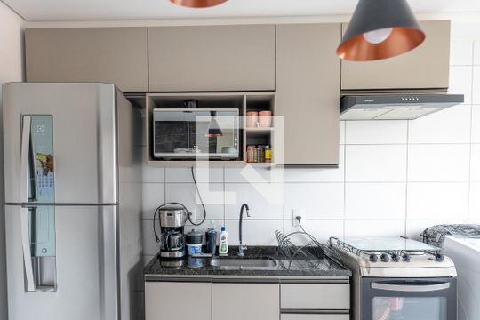 Cozinha de apartamento à venda com 2 quartos, 40m² em Jardim Santa Emília, São Paulo