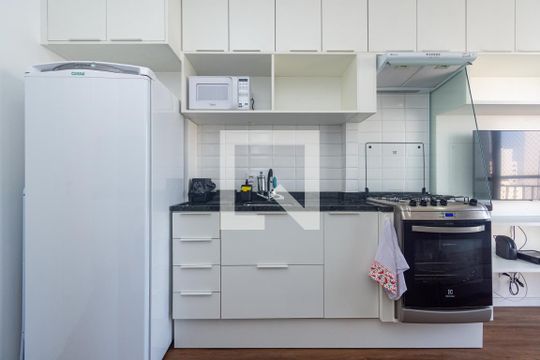 Studio de kitnet/studio para alugar com 1 quarto, 26m² em Vila Guarani (zona Sul), São Paulo
