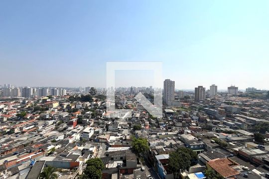 Vista do Quarto 2 de apartamento para alugar com 2 quartos, 34m² em Jardim Itacolomi, São Paulo