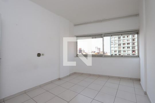 Quarto de kitnet/studio à venda com 1 quarto, 37m² em Santa Efigênia, São Paulo
