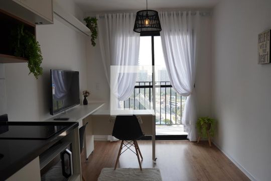Kitnet/Studio à venda com 1 quarto, 27m² em Pinheiros, São Paulo