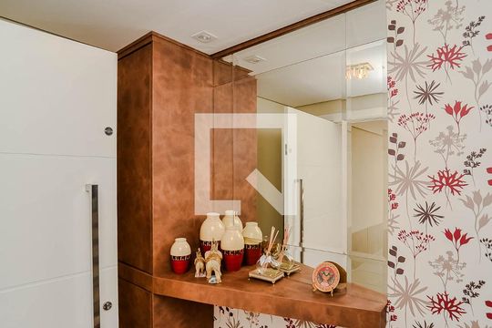 Hall de entrada de casa à venda com 3 quartos, 190m² em Costa E Silva, Porto Alegre