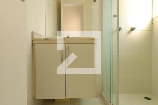 Banheiro de apartamento para alugar com 2 quartos, 70m² em Jardim Botânico, Ribeirão Preto