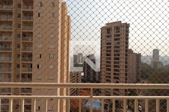 Sacada Sala de apartamento para alugar com 2 quartos, 70m² em Jardim Botânico, Ribeirão Preto