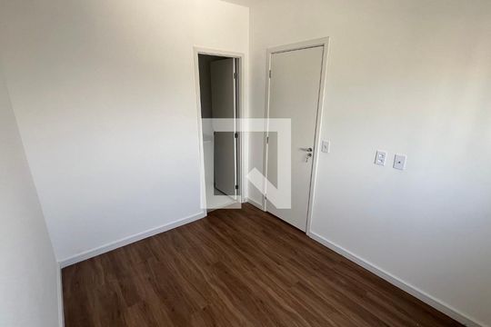 Suite de apartamento para alugar com 1 quarto, 24m² em Pinheiros, São Paulo