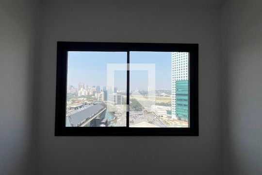 Vista da sala de apartamento para alugar com 1 quarto, 24m² em Pinheiros, São Paulo